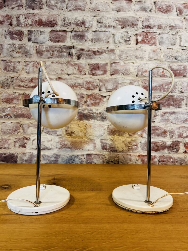 Paire de lampes blanches Eyeball – Image 4