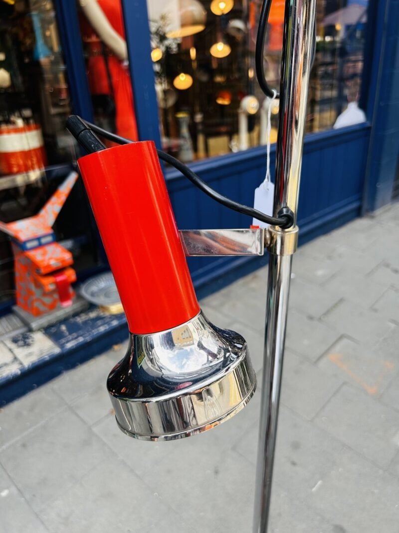 Lampe sur pied vintage rouge – Image 3