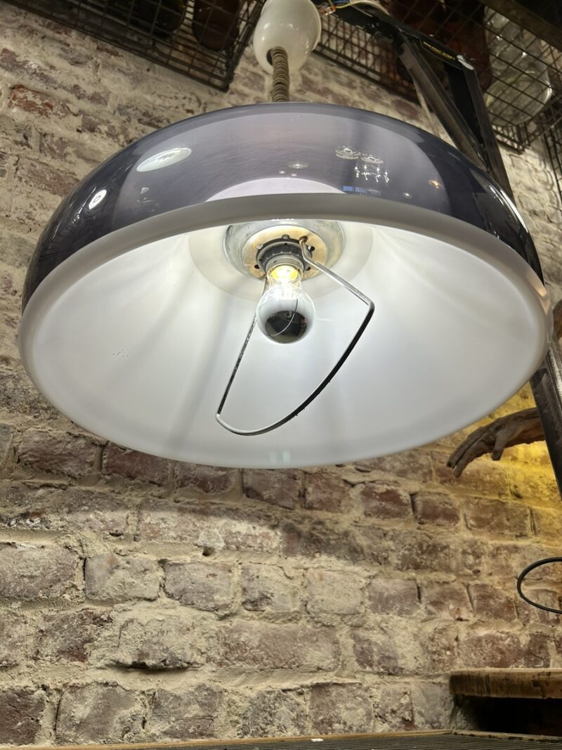 Grijze, mauve en witte plexiglazen hanglamp uit de jaren 70 - In hoogte verstelbaar - Afbeelding 2