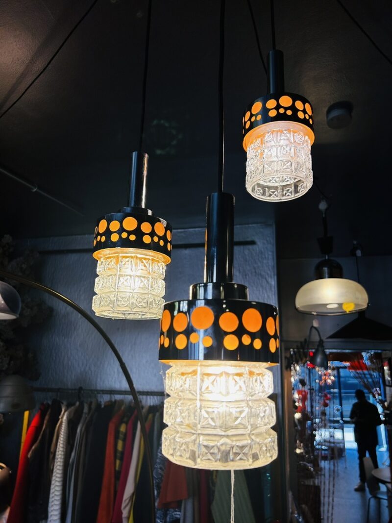 Suspension vintage Raak en verre sculpté et métal orange – Image 3