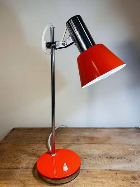 Lampe de bureau réglable rouge orange