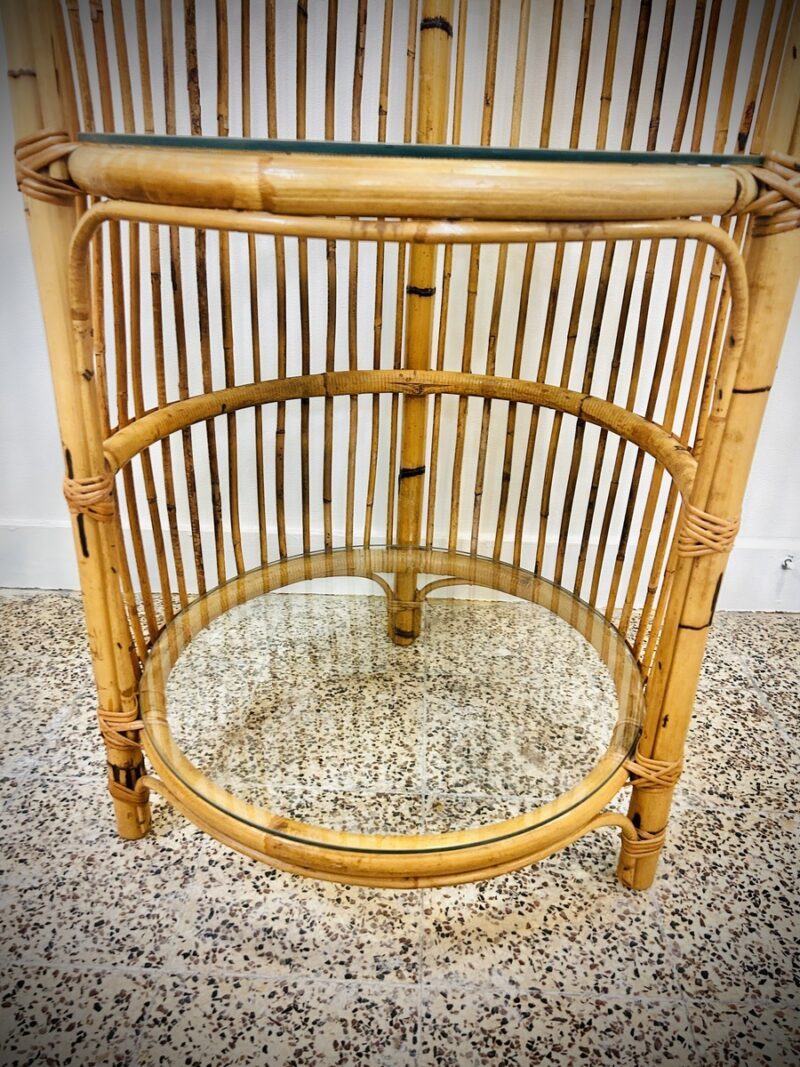 Étagère vintage en rotin et verre – Image 5
