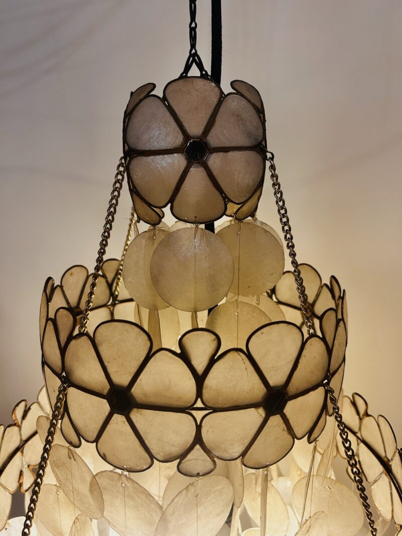 Lustre vintage en nacre, design floral, années 60 – Image 5