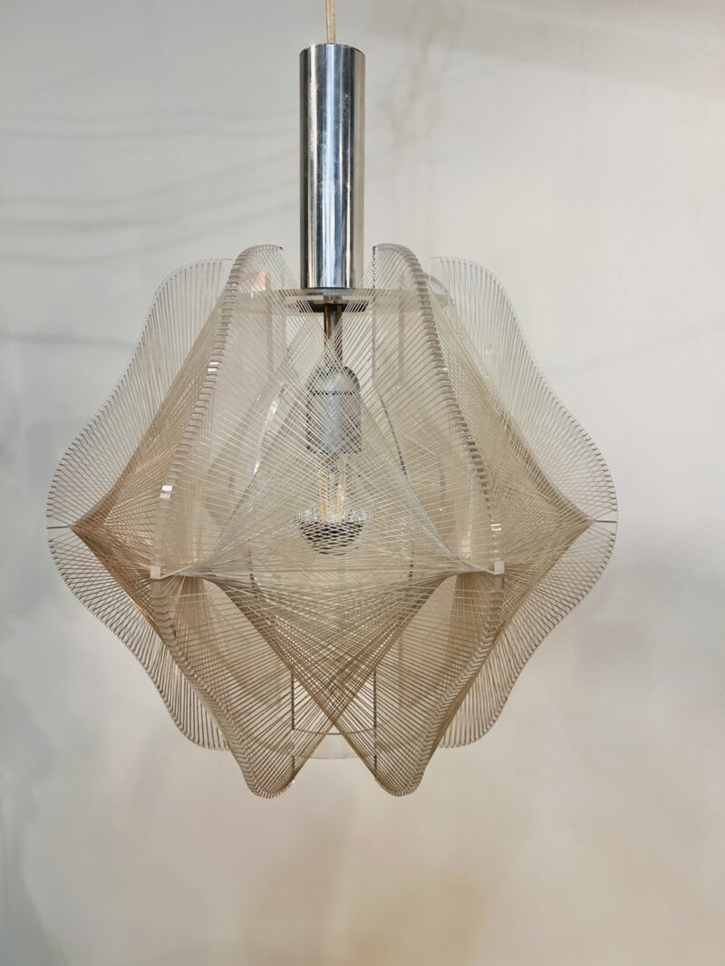 Suspension vintage Paul Secon en plexi et nylon, forme tulipe – Image 6