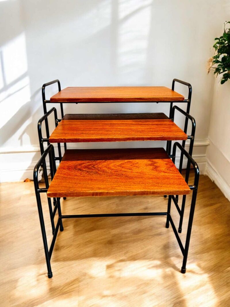 Tables gigognes bois & métal vintage – Image 2