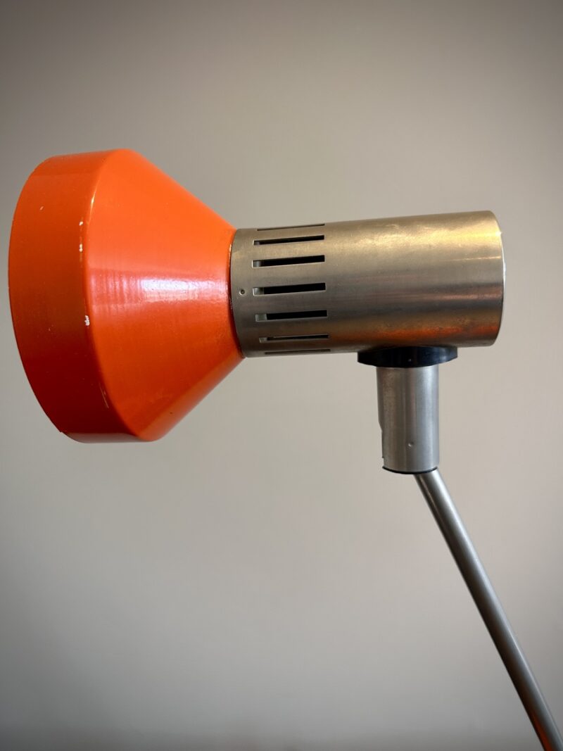 Retro orange desk lamp - Image 6