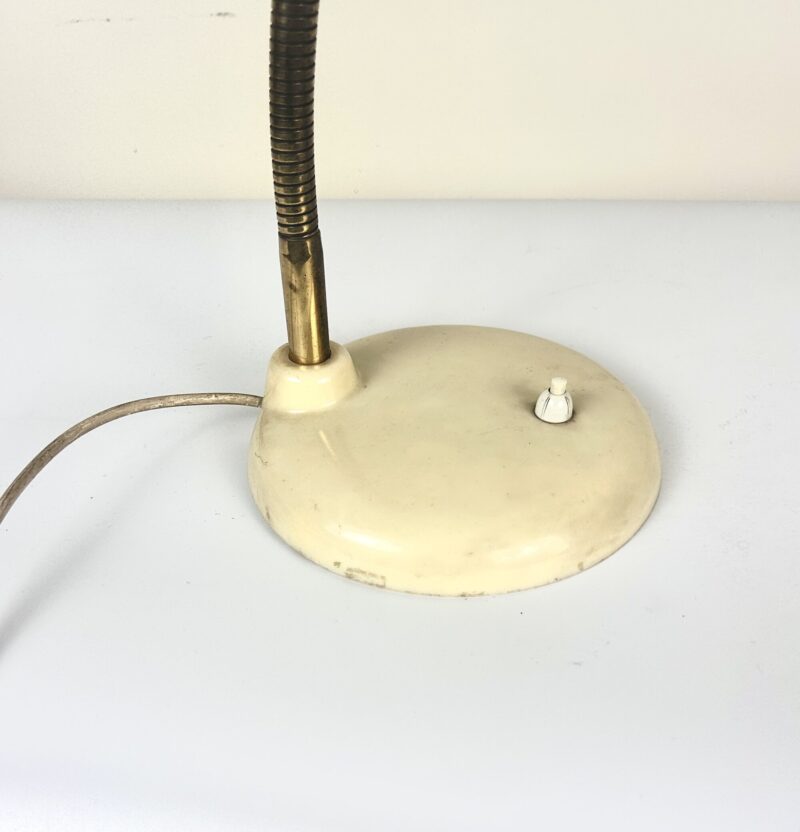 Lampe vintage en bakélite – Image 3