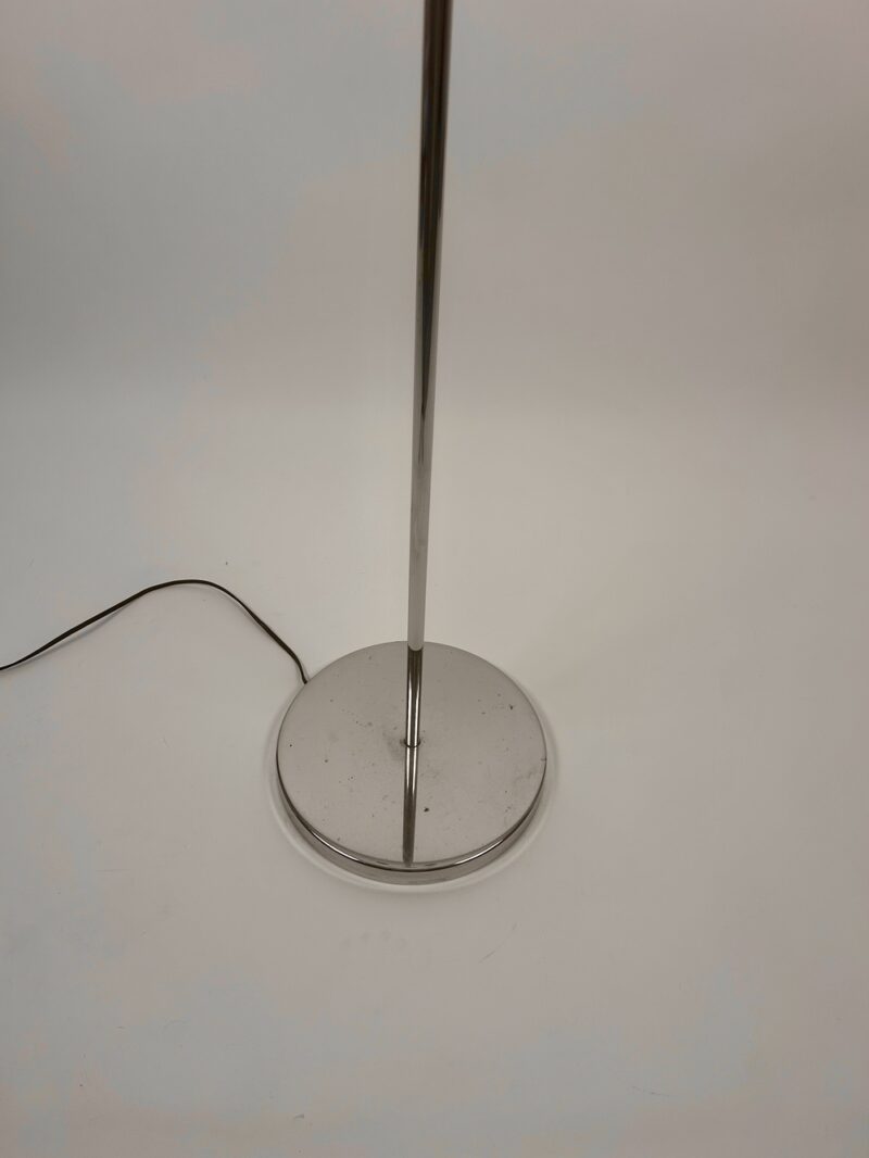 Fase white vintage desk lamp (Copie) (Copie) (Copie) - Image 4