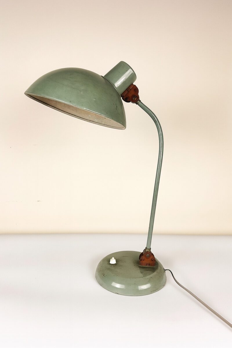 Fase witte vintage bureaulamp (Copie) (Copie) (Copie)