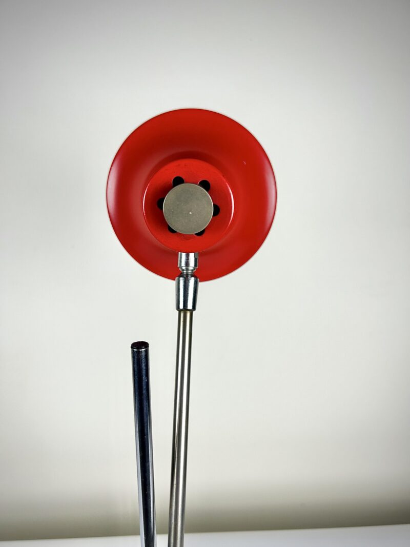 Lampe articulée “Tomato Spot” – rouge et chrome – Image 5