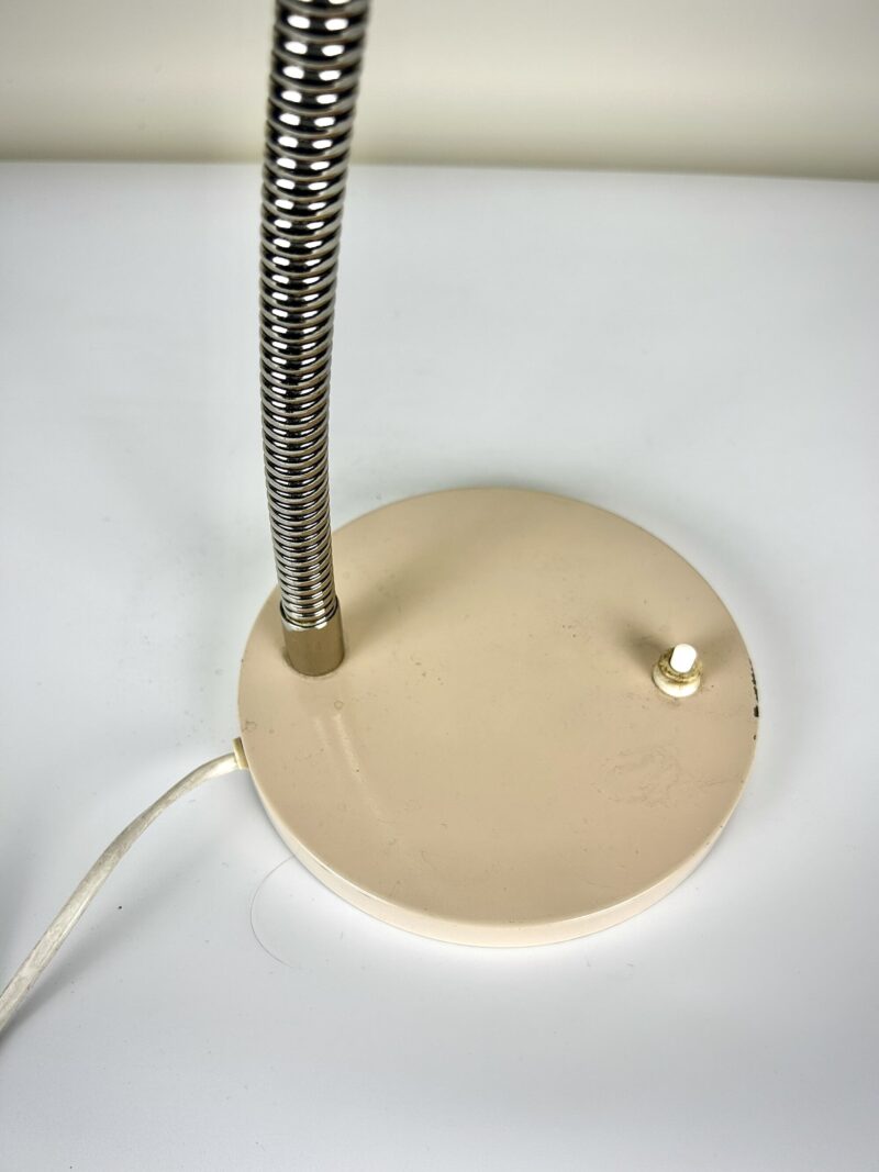 Fase white vintage desk lamp (Copie) (Copie) (Copie) - Image 4