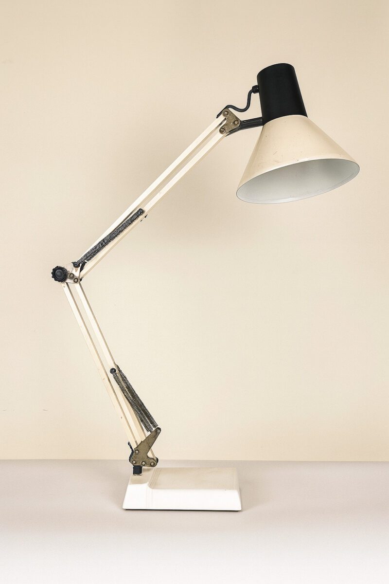 Fase witte vintage bureaulamp (Copie) (Copie) (Copie)