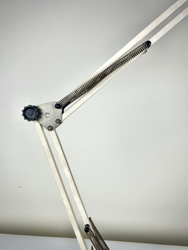 Lampe Massive articulée – style Pixar, ultra réglable – Image 7