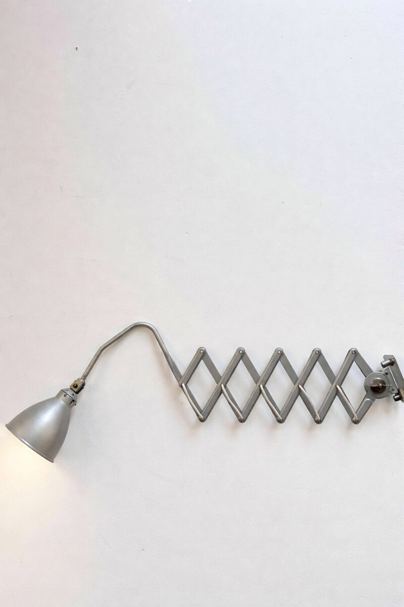 Fase white vintage desk lamp (Copie) (Copie)